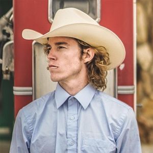 Meet your Posher, Westin